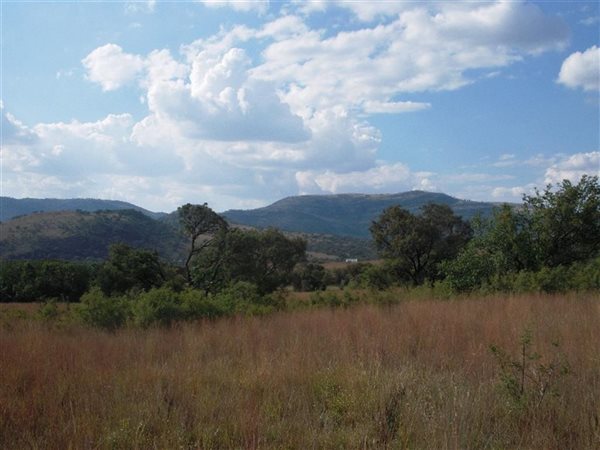 10.7 ha Land available in Hennops River