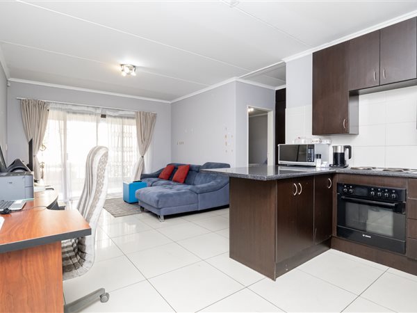 2 Bed Apartment