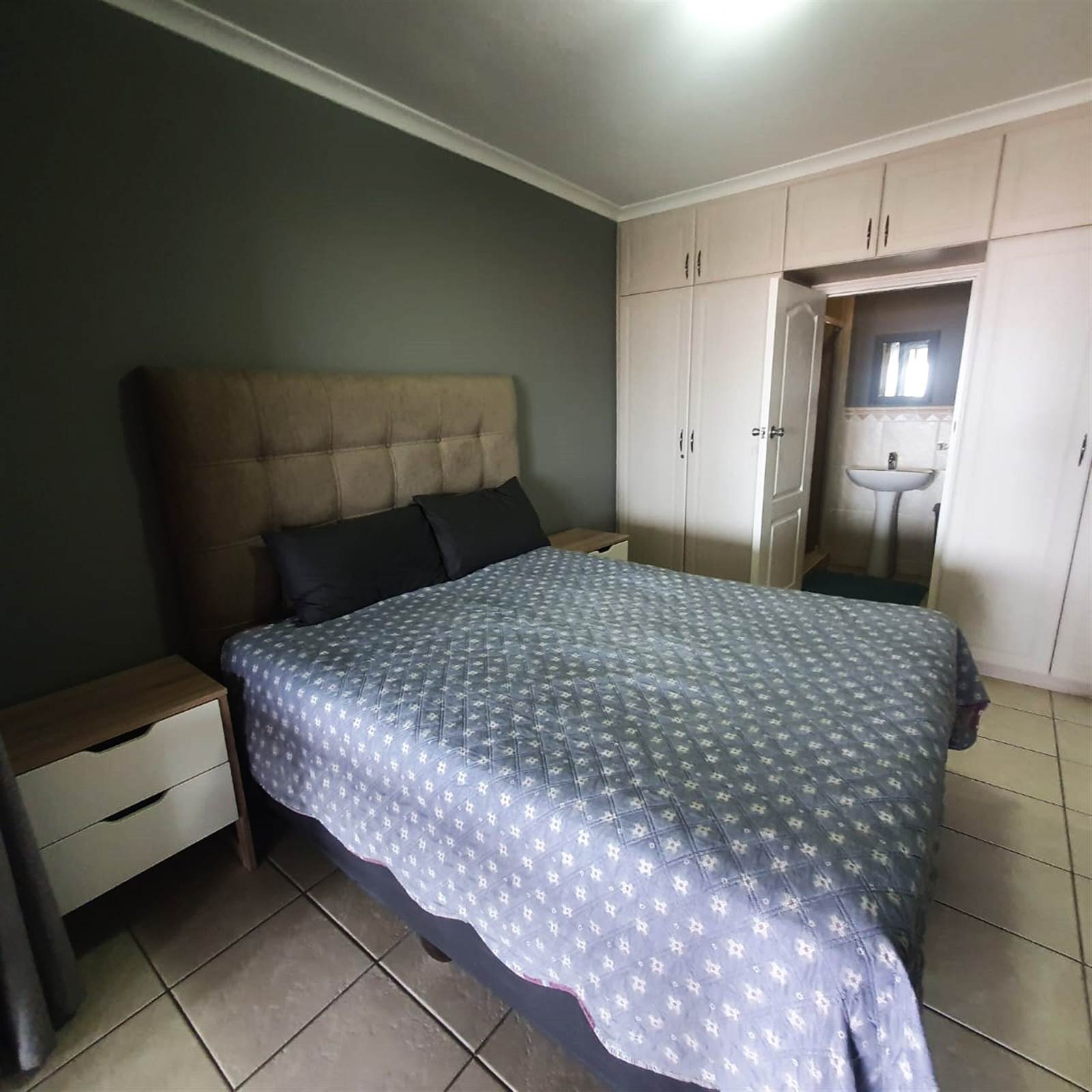 3 Bed Townhouse in Winklespruit photo number 17