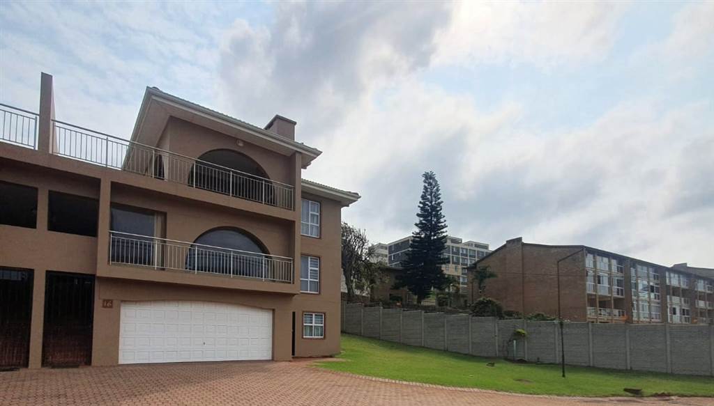 3 Bed Townhouse in Winklespruit photo number 26