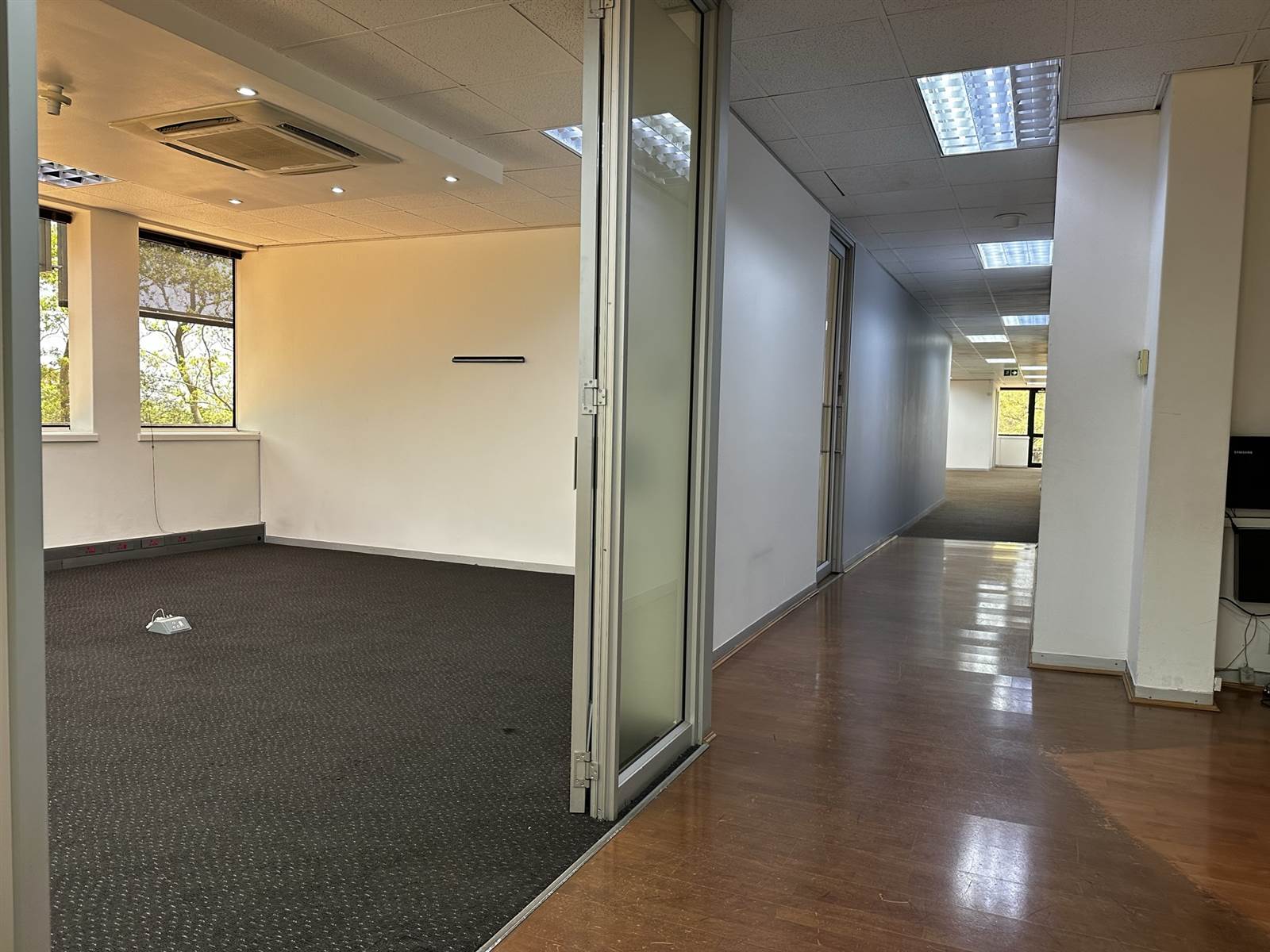 296.3  m² Commercial space in Woodmead photo number 5