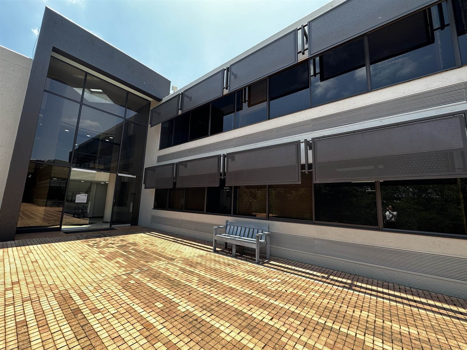 296.3  m² Commercial space in Woodmead photo number 3