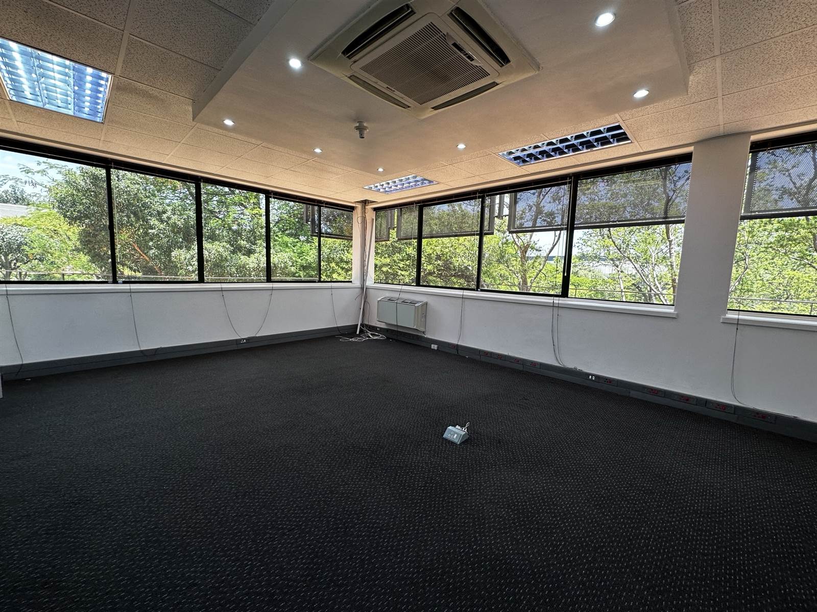 296.3  m² Commercial space in Woodmead photo number 8