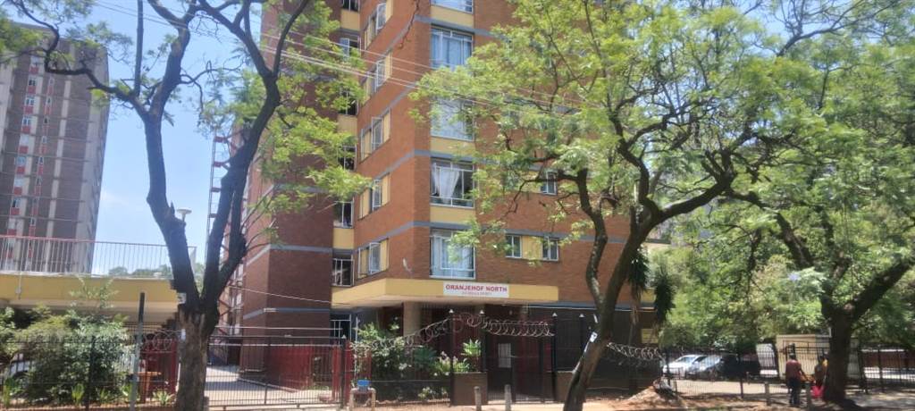 1.5 Bed Flat in Pretoria Central photo number 1