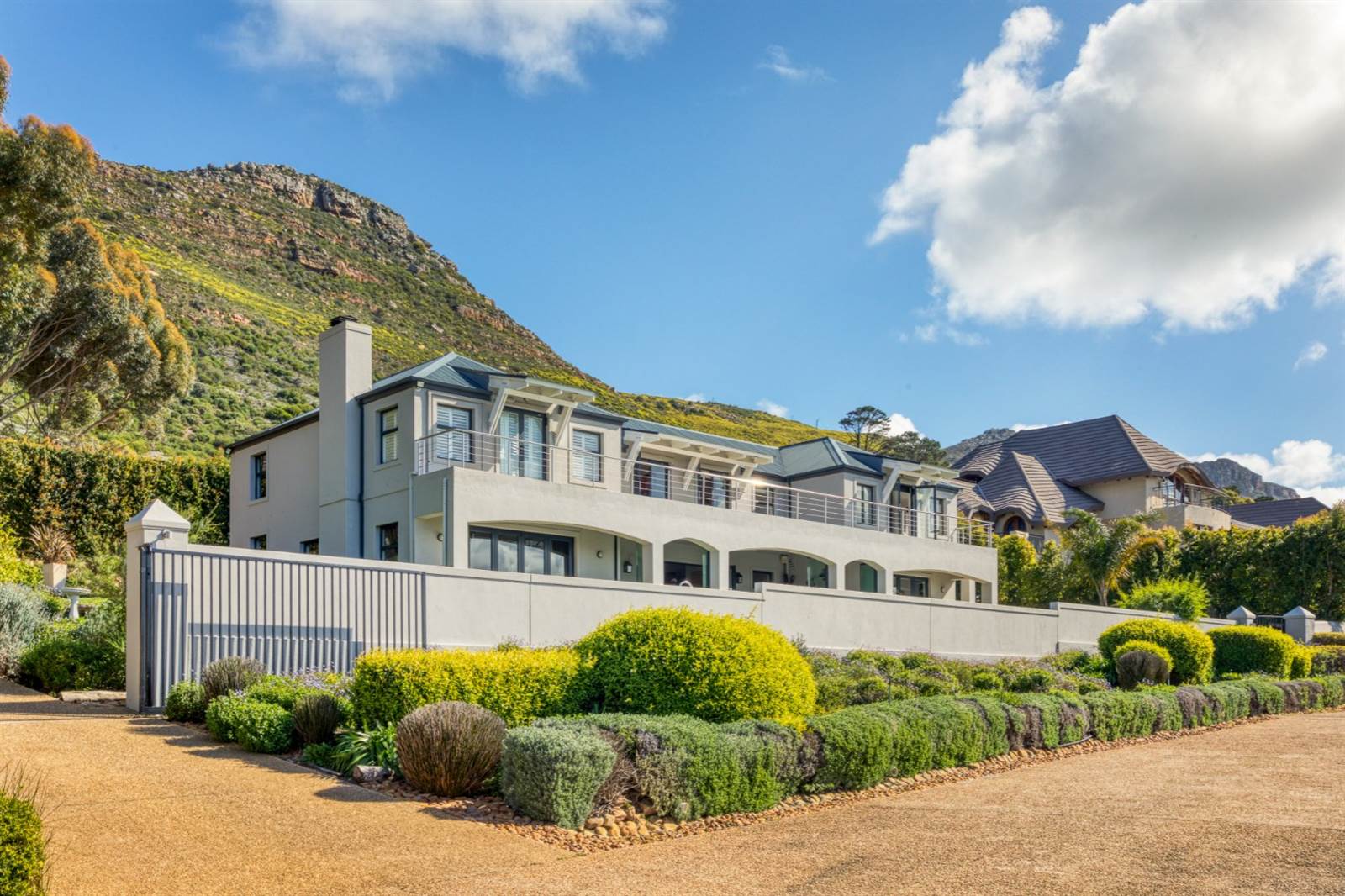 4 Bed House in Constantia photo number 28