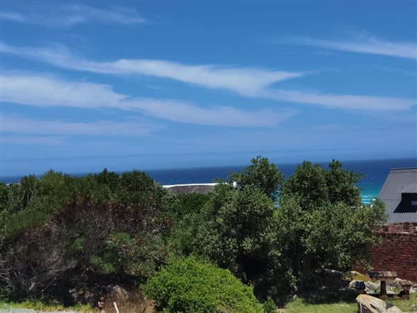 713 m² Land available in Oyster Bay