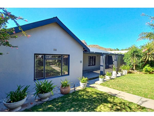 5 Bed House in Montagu