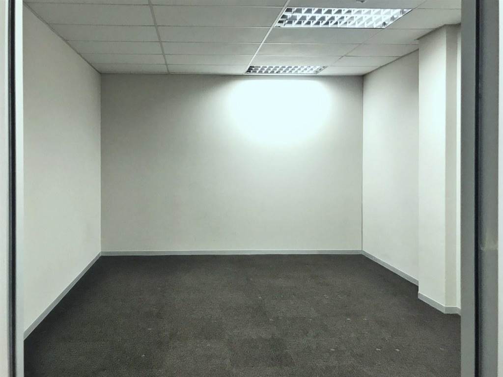 254  m² Office Space in Parkhaven photo number 10