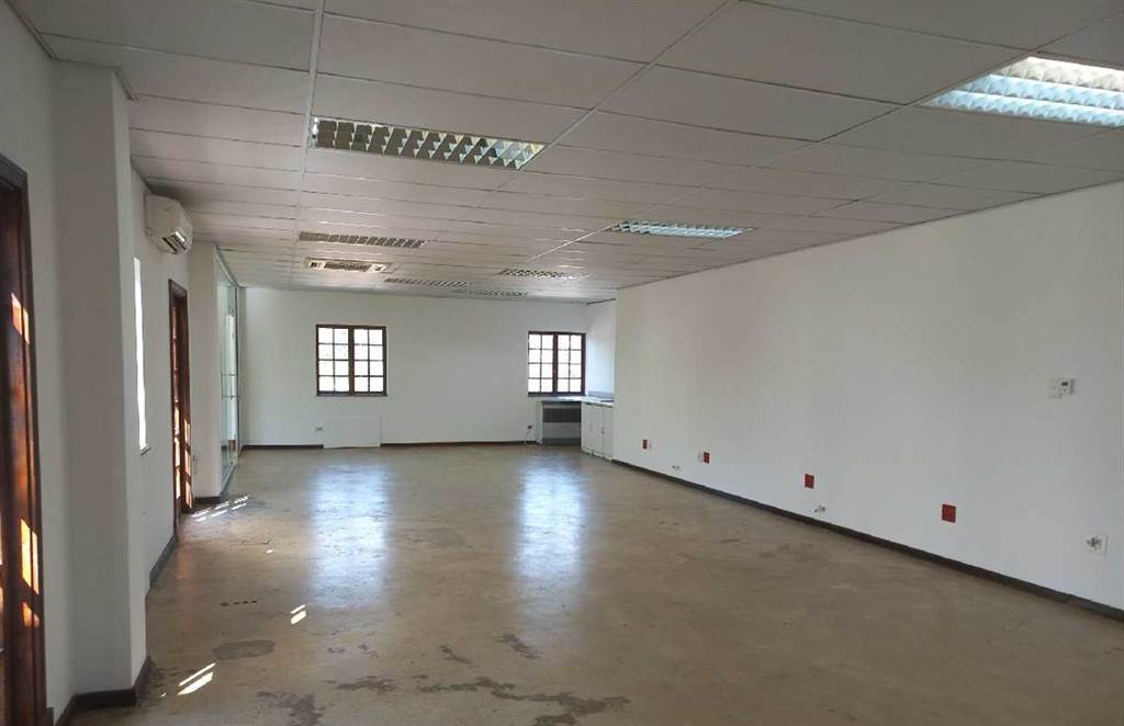 292  m² Commercial space in Rivonia photo number 7