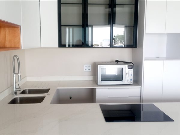 1 Bed Flat in Paradise Beach