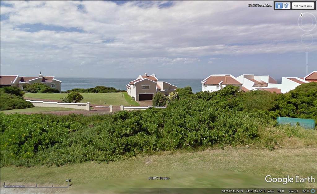711 m² Land available in St Francis Bay photo number 1