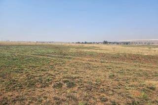 4.4 ha Land available in Withok Estates photo number 2