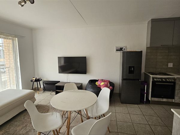 2 Bed Apartment