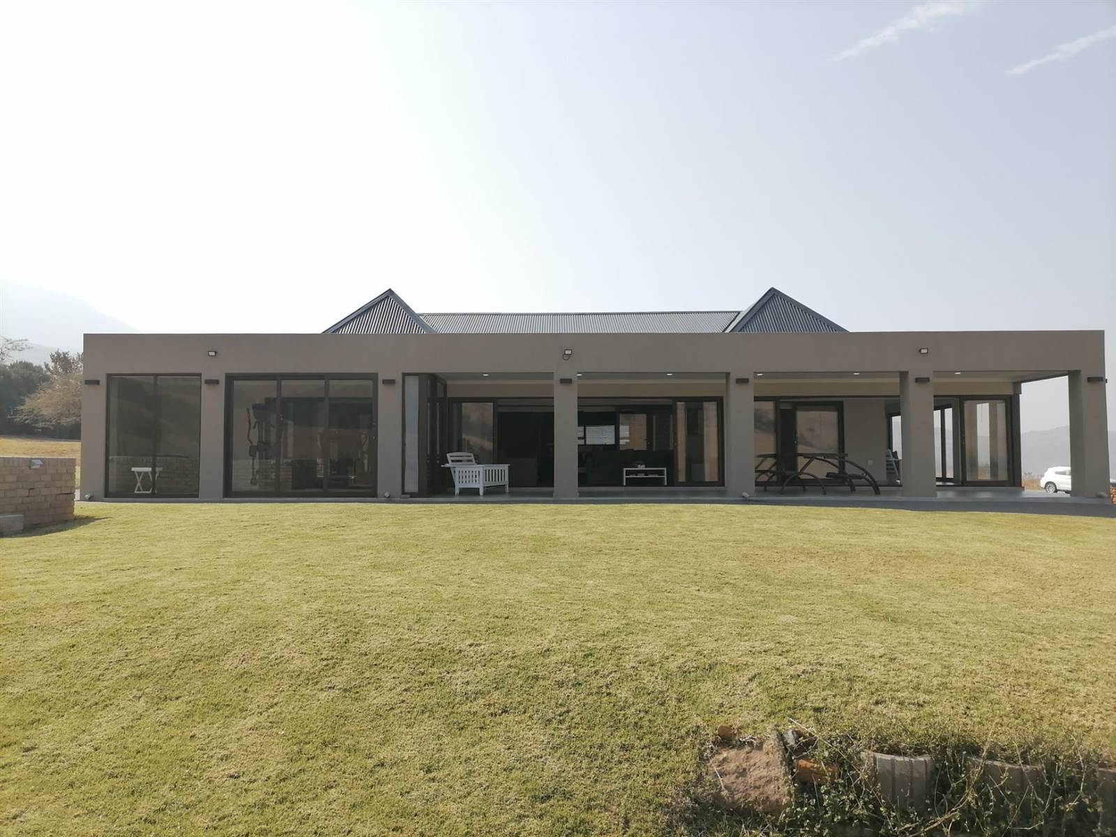 3 Bed House in Vulintaba Country Estate photo number 1