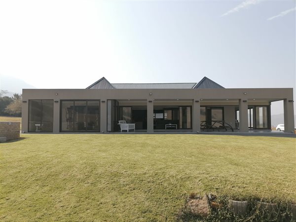 3 Bed House in Vulintaba Country Estate