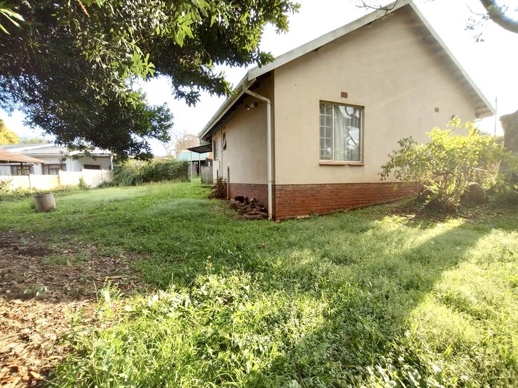 3 Bed House in Howick photo number 11