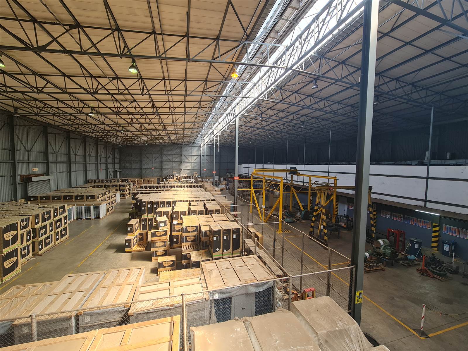 4211  m² Industrial space in Isando photo number 1