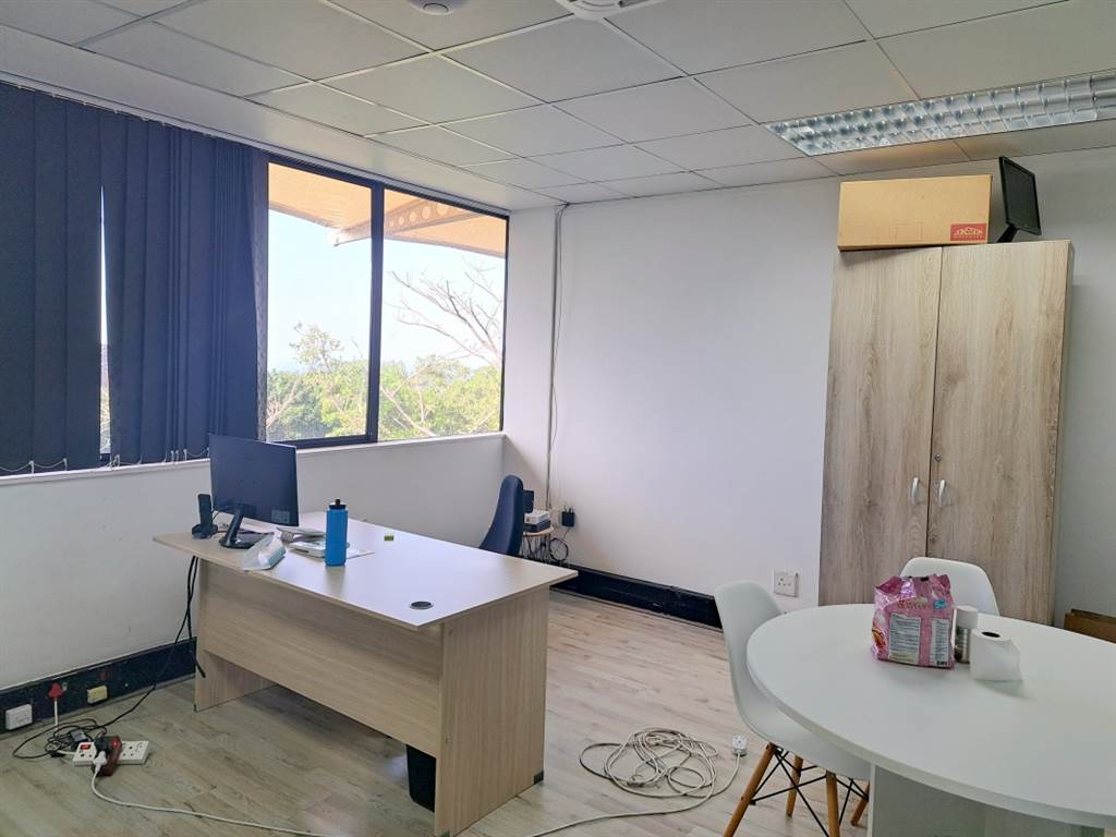 73  m² Office Space in Umhlanga Ridge photo number 8