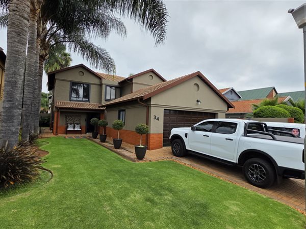 3 Bedroom House 3 Bedroom House