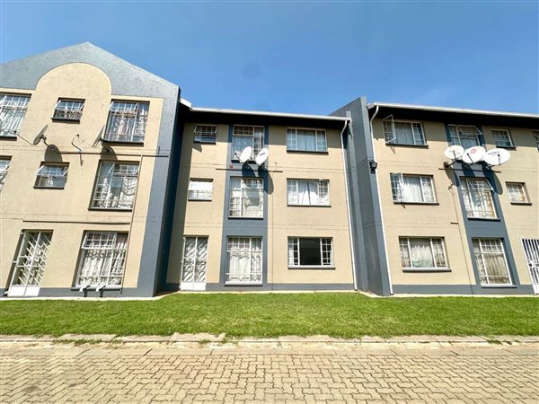 2 Bedroom Apartment 2 Bedroom Apartment
