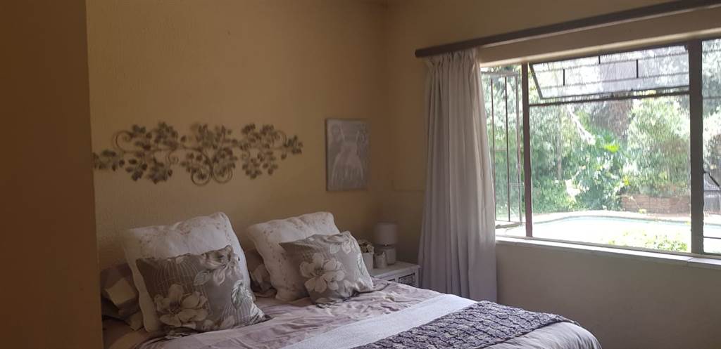 4 Bed House in Benoni AH photo number 7