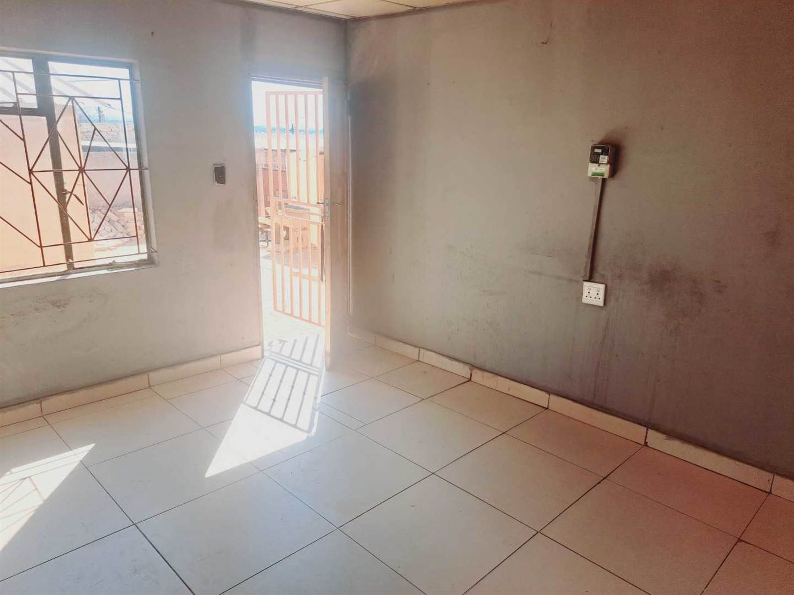 9 Bed House in Mamelodi East photo number 6