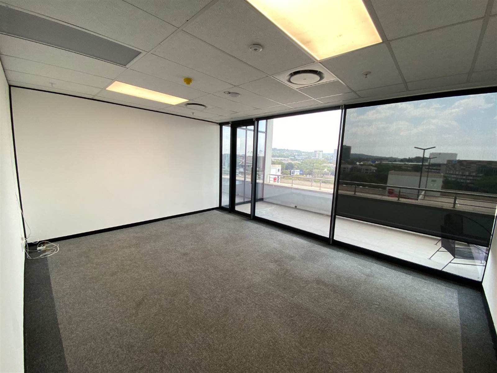 25  m² Office Space in Menlyn photo number 3