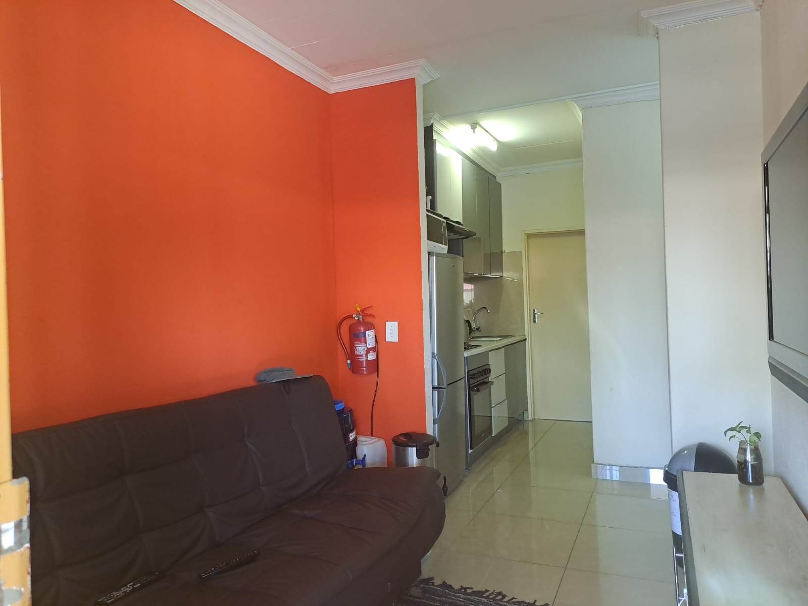 2 Bed Duplex in Polokwane Central photo number 4