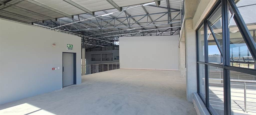 871  m² Retail Space in George Central photo number 10