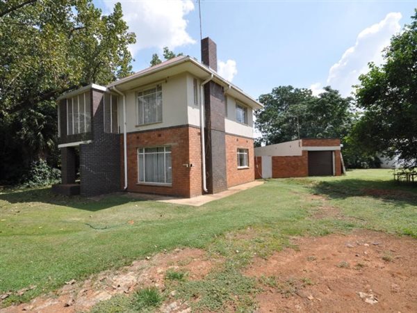 4 Bed House in Unitas Park