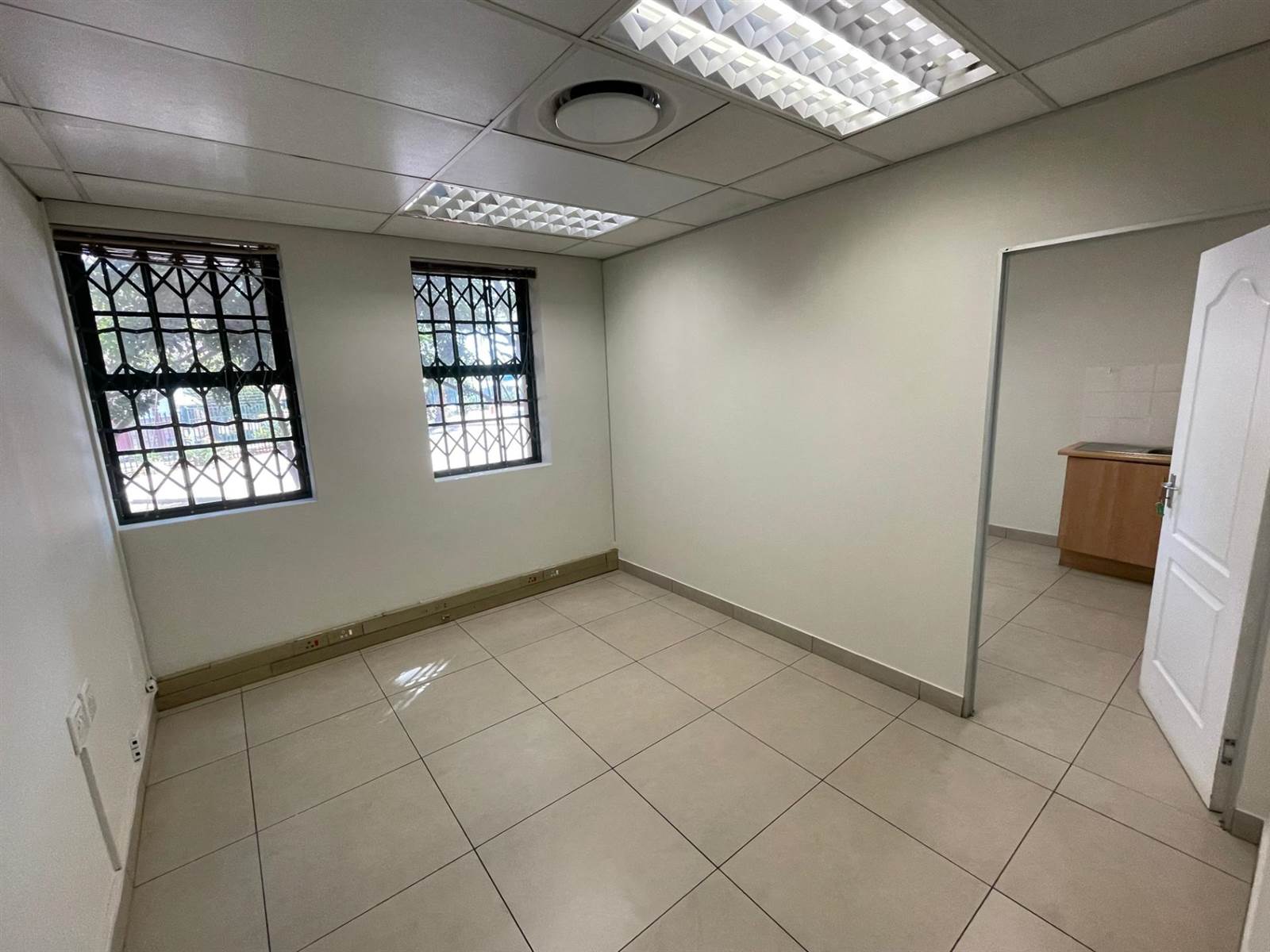 517  m² Commercial space in Highveld Techno Park photo number 3