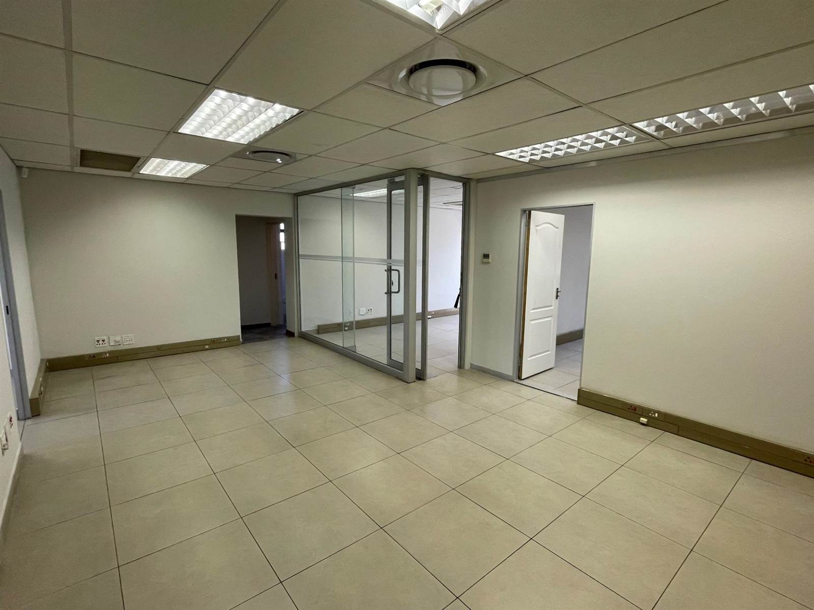 517  m² Commercial space in Highveld Techno Park photo number 7