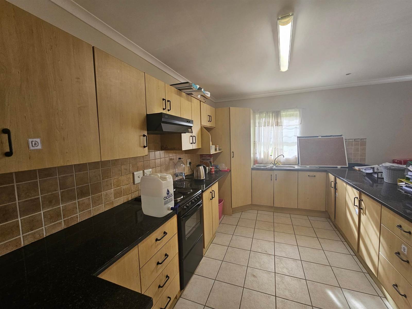 2 Bed House in Humansdorp photo number 8