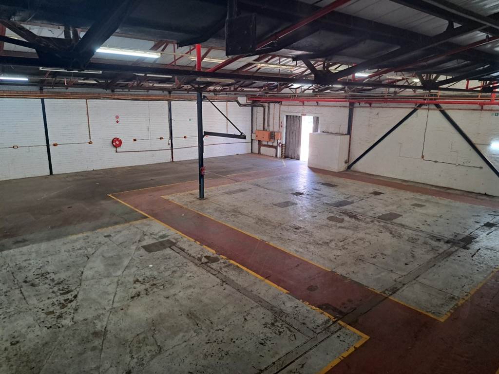 1072  m² Industrial space in Tongaat Central photo number 9