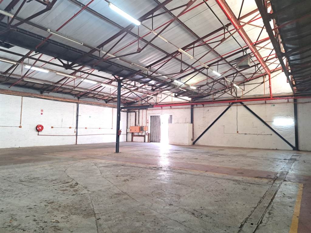 1072  m² Industrial space in Tongaat Central photo number 4
