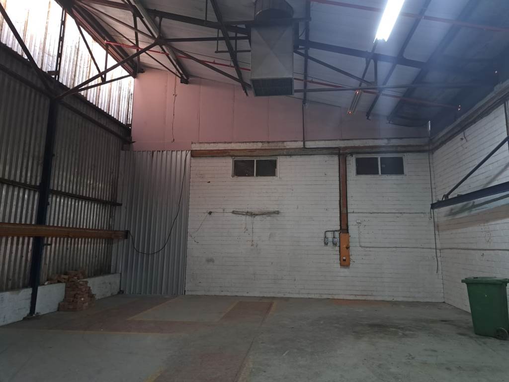 1072  m² Industrial space in Tongaat Central photo number 6