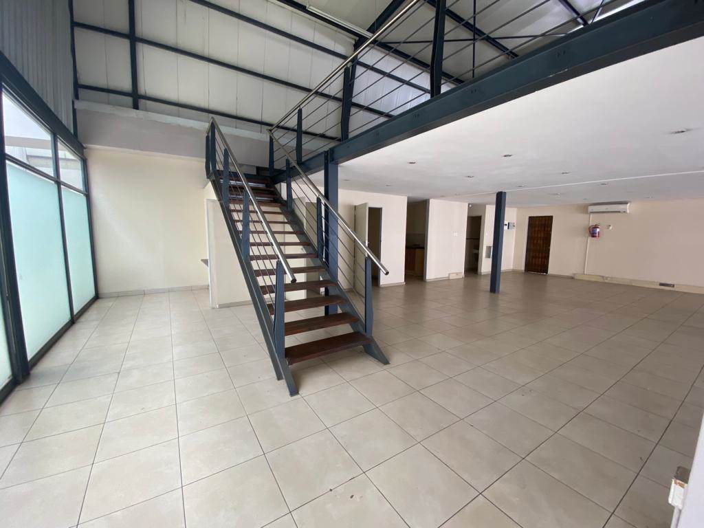 1687  m² Commercial space in Witbank Central photo number 13