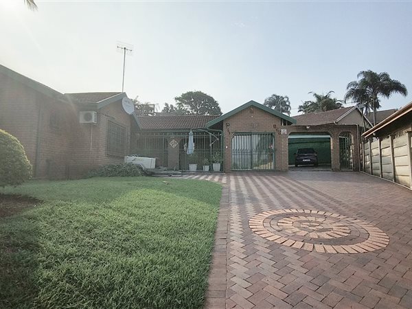 4 Bed House in Allandale
