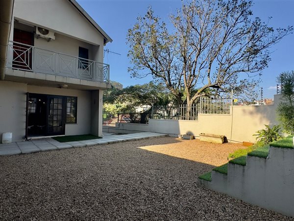 3 Bedroom Townhouse 3 Bedroom Townhouse
