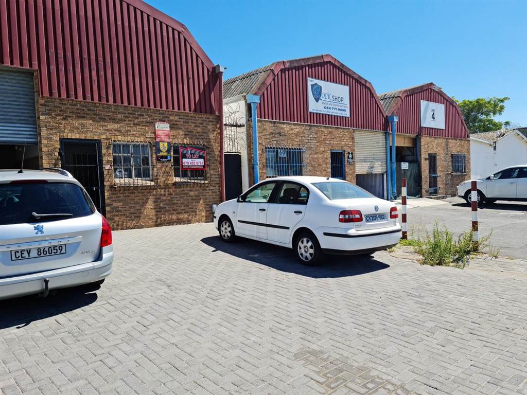 150  m² Industrial space in Somerset West Central photo number 18