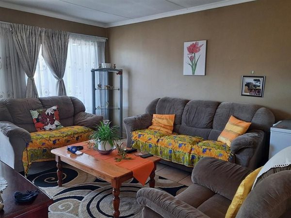 2 Bed Townhouse in Meredale