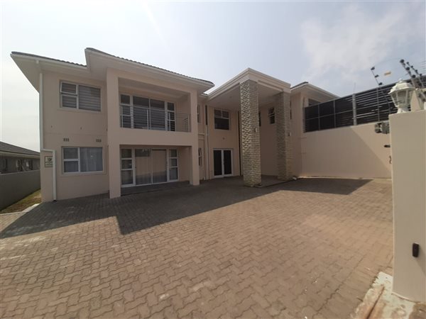5 Bed House in Nahoon Valley Park