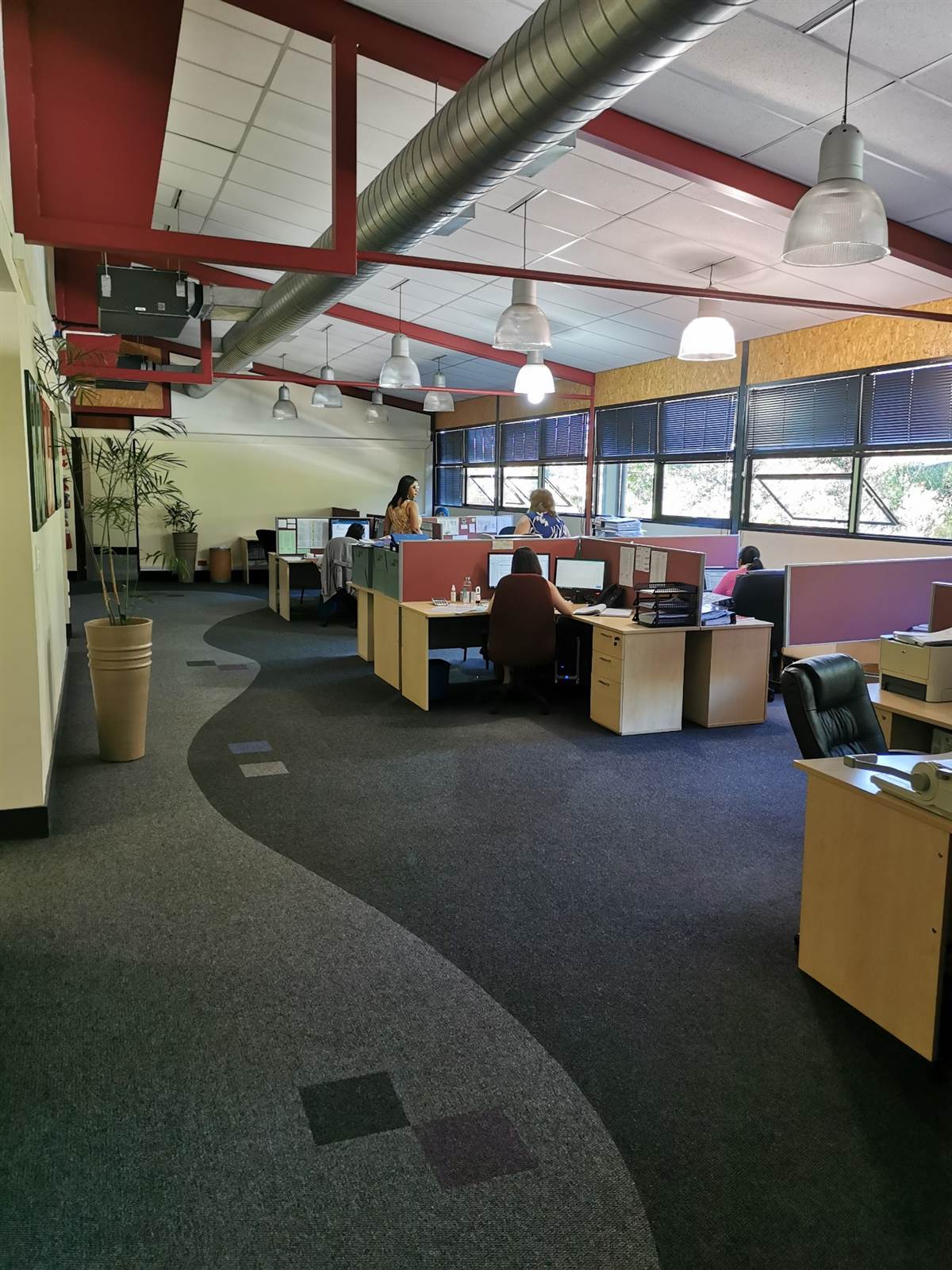 825  m² Office Space in Montrose photo number 14