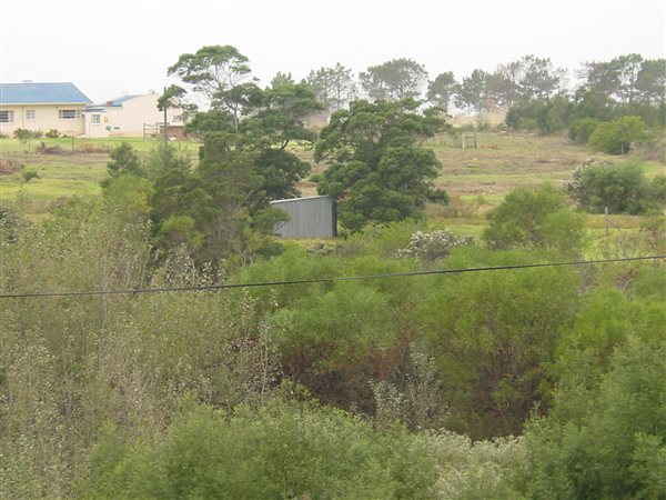 8 007 m² Land