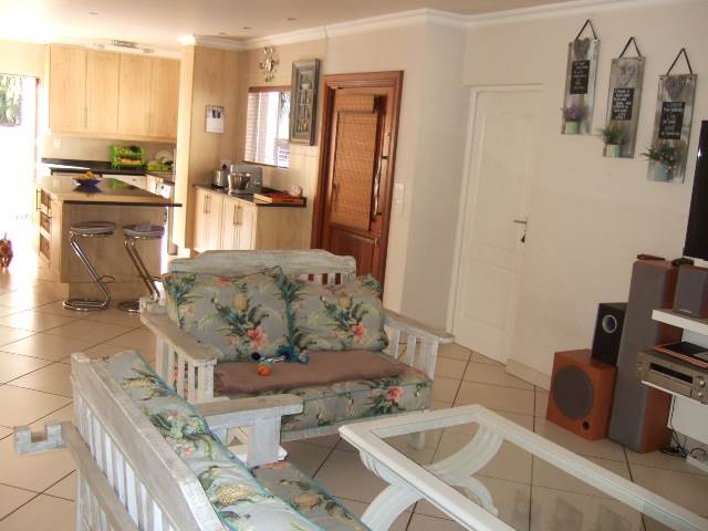 4 Bed House in Caribbean Beach Club photo number 4