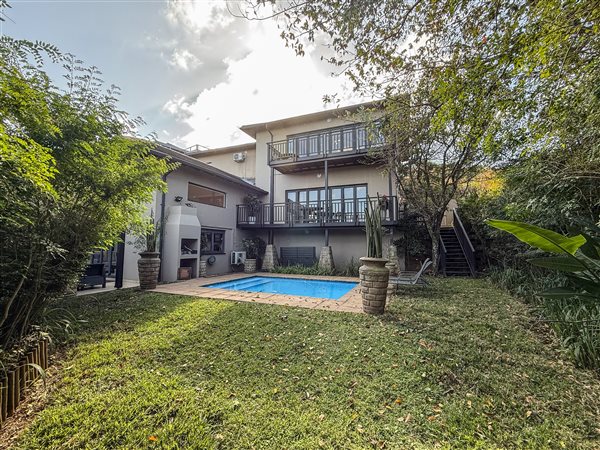 4 Bedroom Townhouse 4 Bedroom Townhouse