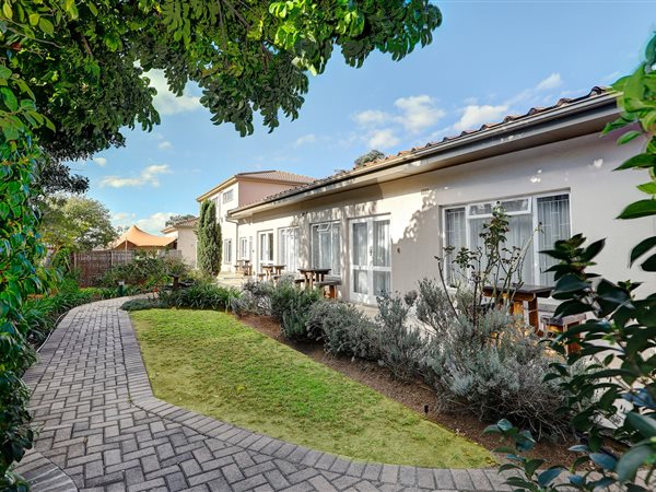 8 Bedroom House