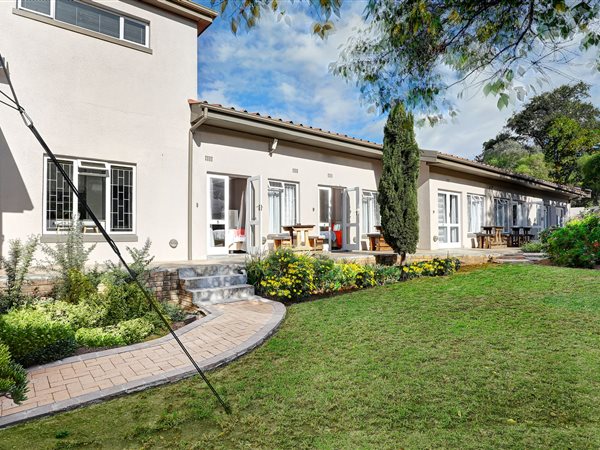 8 Bedroom House 8 Bedroom House