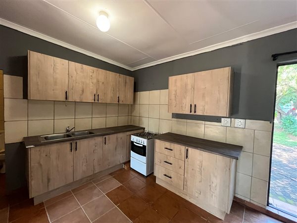 2 Bedroom Garden Cottage 2 Bedroom Garden Cottage
