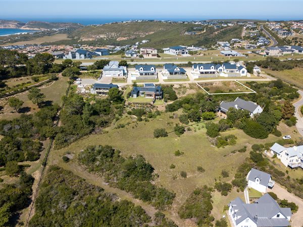 935 m² Land 935 m² Land